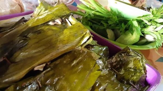 Resep Pepes Ayam Cabai Hijau, Teman Makan Nasi yang Pedas Gurih