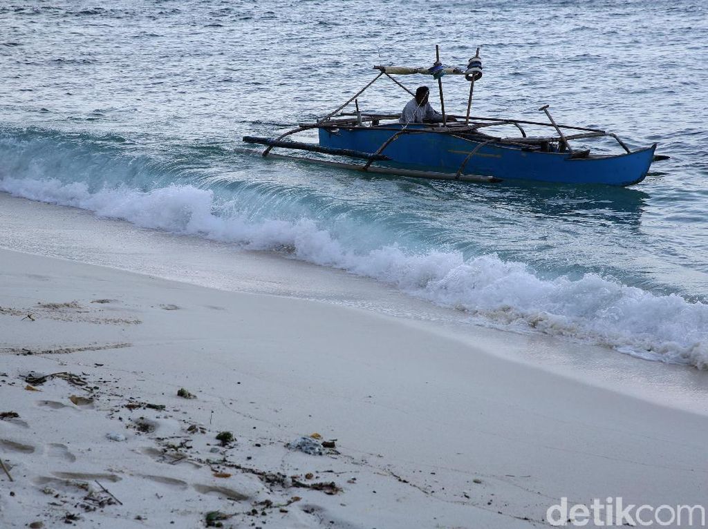 Mendengar Bisik Harapan Nelayan di Pulau Miangas