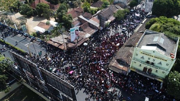 Penampakan Aksi #GejayanMemanggil2 dari Udara