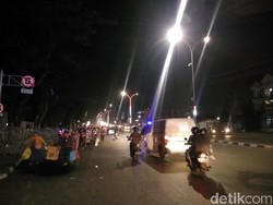 Mahasiswa di DPRD Sulsel Bubar, Lalin Kembali Normal