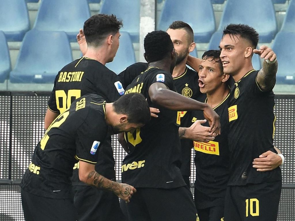 Conte Nantikan Inter yang Gagah Berani di Camp Nou Conte Nantikan Inter yang Gagah Berani di Camp Nou