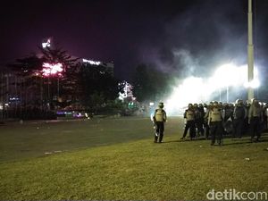 Aksi Demo Rusuh di Bandung, Sejumlah Orang Diamankan Polisi
