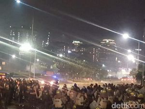 Rusuh di Jl Gatsu Samping DPR, 3 Orang Ditangkap Polisi