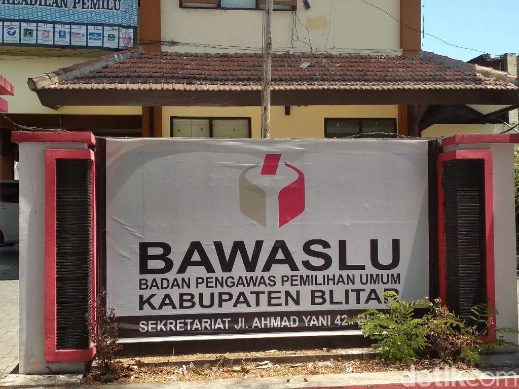 Bawaslu Blitar: Aturan Pilkada 2020 Berpotensi Lemahkan Pengawasan Bawaslu Blitar: Aturan Pilkada 2020 Berpotensi Lemahkan Pengawasan