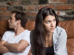 Zodiak Asmara 23 Februari: Apa Sih Enaknya Backstrett, Capricorn?