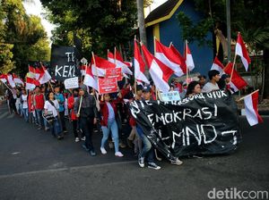 KMND Gelar Aksi Long March Selamatkan Konstitusi