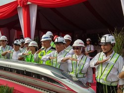 Cek Kereta Cepat JKT-BDG, Rini: Kita Bangga Kerja Sama dengan Tiongkok
