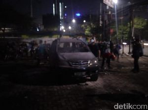 14 Pelaku Pembakaran Mobil di Parkiran Polsek Tanah Abang Ditangkap