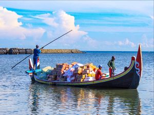 Menyebrangkan Barang