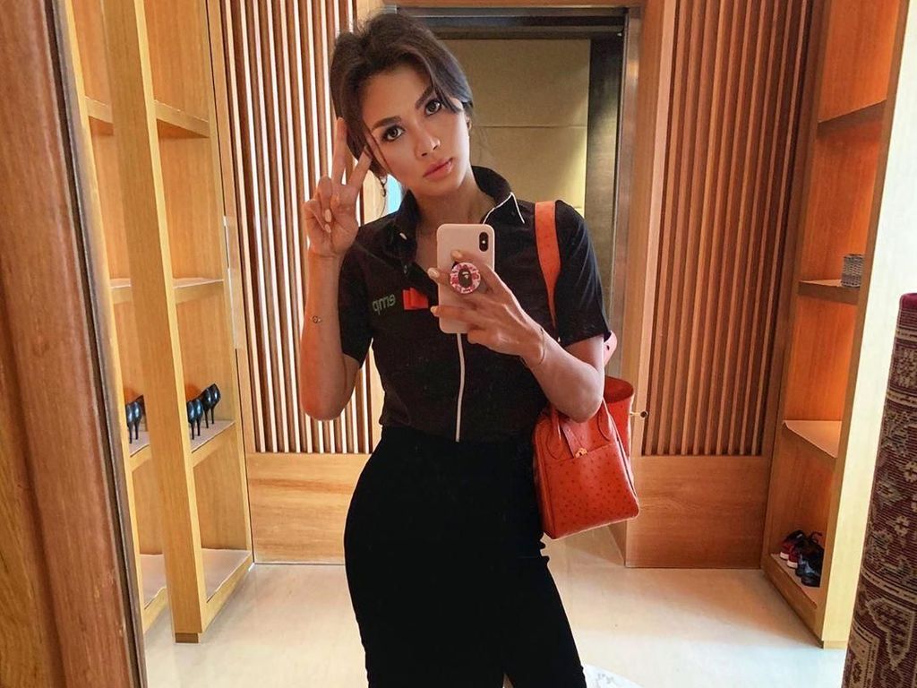 Transformasi Adinda Bakrie, dari Sosialita LA Kini Jadi Direktur Migas Transformasi Adinda Bakrie, dari Sosialita LA Kini Jadi Direktur Migas