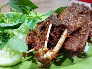 Pemiliknya Wafat, Ini 5 Fakta Begor H. Slamet yang Didirikan 33 Tahun Lalu Pemiliknya Wafat, Ini 5 Fakta Begor H. Slamet yang Didirikan 33 Tahun Lalu