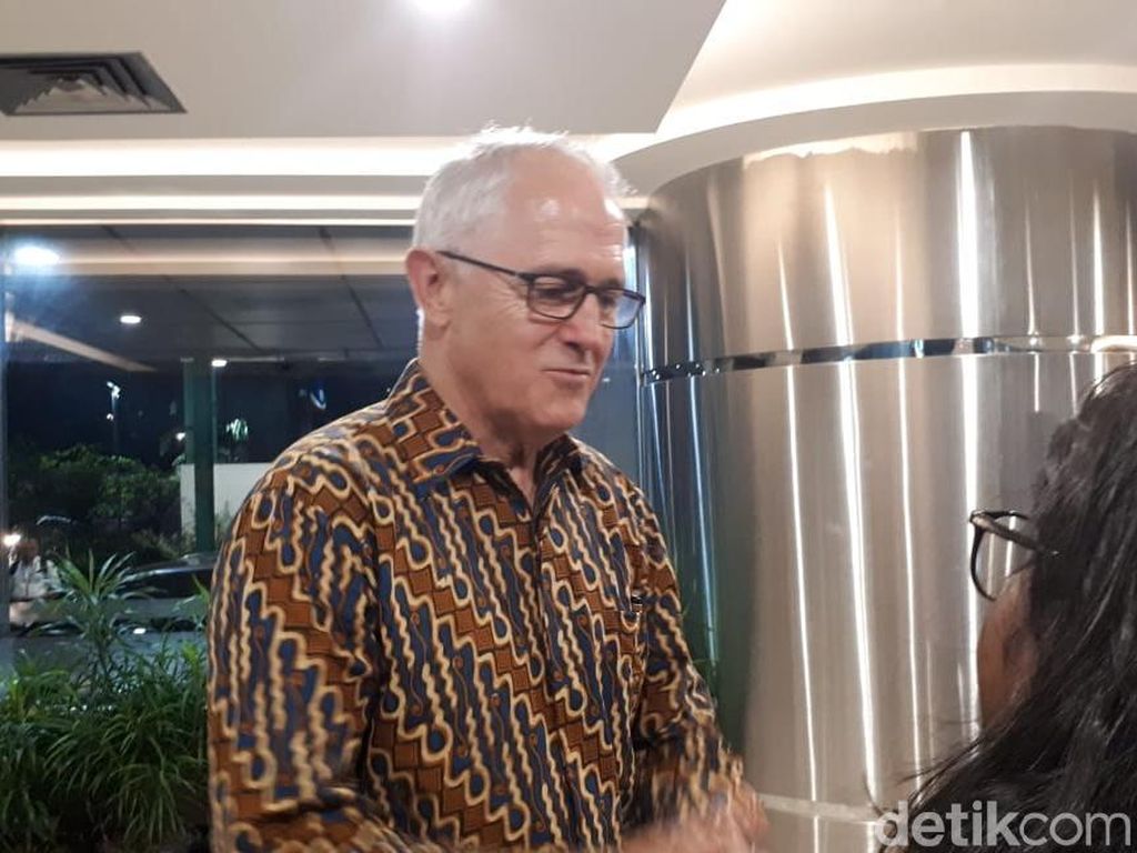 Mantan PM Australia Sambangi Kantor Luhut, Ini yang Dibahas Mantan PM Australia Sambangi Kantor Luhut, Ini yang Dibahas