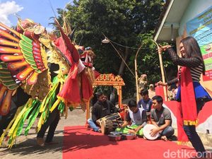 Rangkul Mantan Pemakai Narkoba, Mulyono Pakai Terapi Kesenian Rangkul Mantan Pemakai Narkoba, Mulyono Pakai Terapi Kesenian