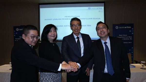 Bank Artos Gelar RUPSLB