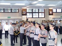 Video Momen Kapolri Lantik Kapolda Papua, Riau, dan Sultra