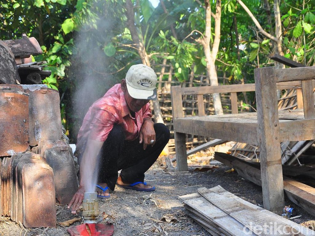 Manfaatkan Gas Alam, Warga Grobogan Tak Perlu Beli Gas Elpiji Manfaatkan Gas Alam, Warga Grobogan Tak Perlu Beli Gas Elpiji