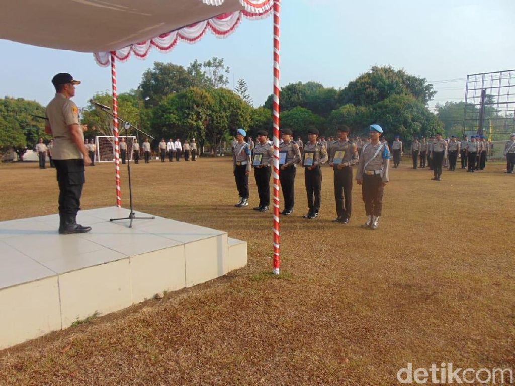 Mangkir dari Tugas Sebulan Lebih, 4 Anggota Polres Banyuasin Dipecat Mangkir dari Tugas Sebulan Lebih, 4 Anggota Polres Banyuasin Dipecat