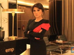 Si Cantik Adinda Bakrie Beberkan Arah Bisnis EMP di Tangannya Si Cantik Adinda Bakrie Beberkan Arah Bisnis EMP di Tangannya