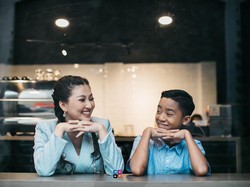 Sarwendah Awalnya Kira Betrand Peto Bercanda Ingin Minum ASI