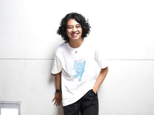 Bastian Steel MBA dan Rusak di Love For Sale 2