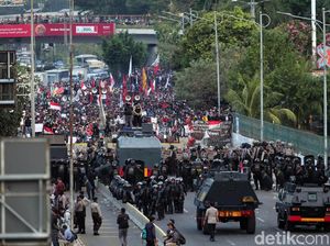Banyak Aksi Demo, Bikin Penjualan Motor Lesu
