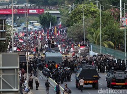 Banyak Aksi Demo, Bikin Penjualan Motor Lesu