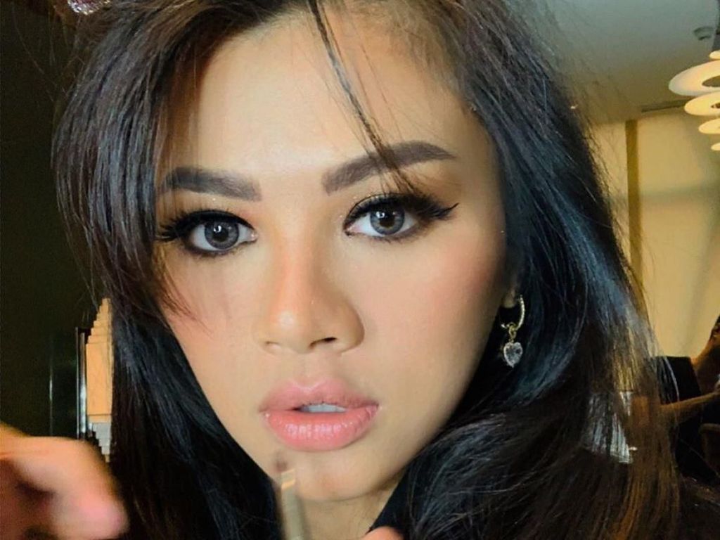 Rahasia Cantik Adinda Bakrie, Sosialita yang Kini Jadi Direktur Migas Rahasia Cantik Adinda Bakrie, Sosialita yang Kini Jadi Direktur Migas