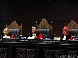 Bola Panas Undang-Undang KPK