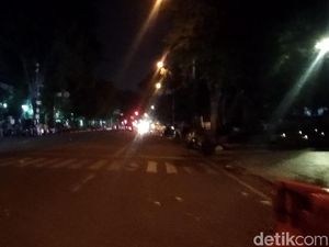 Pedemo Rusuh Bubar, Akses Sekitar Gedung Sate Kembali Normal