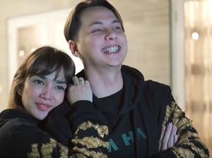 Andhika Pratama Bersyukur Rayakan Lebaran di Rumah Sakit Bareng Ussy Andhika Pratama Bersyukur Rayakan Lebaran di Rumah Sakit Bareng Ussy
