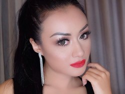 Jadi Cover Majalah Dewasa, Anggun Maharani Disorot Publik