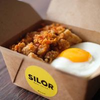 Penggemar Telur, di Sini Ada Nasi Telur Goreng yang Gurih Murah