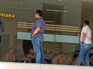 Dicek Urine, 7 Pelajar yang Ikut Demo di DPR Positif Narkoba Dicek Urine, 7 Pelajar yang Ikut Demo di DPR Positif Narkoba