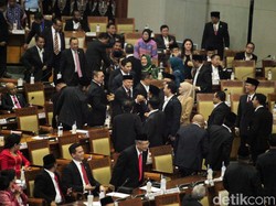 DPR Rapat Bahas Pembagian Ruang Kerja-Rumah Jabatan