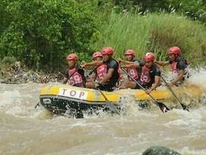 Arung Jeram Cisameng, Destinasi Wisata yang Juga Lahirkan Atlet