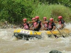Kampung Cisameng Produsen Atlet Arung Jeram
