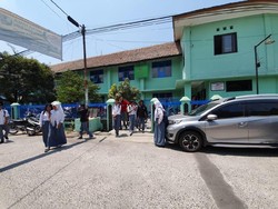 SMK di Bekasi Larang Siswa Ikut Demo, Sanksi Teguran-DO dari Sekolah
