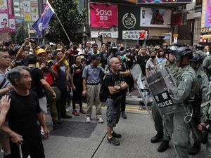 Jurnalis Indonesia Tertembak di Demo Hong Kong, KJRI: Tembakan Meleset