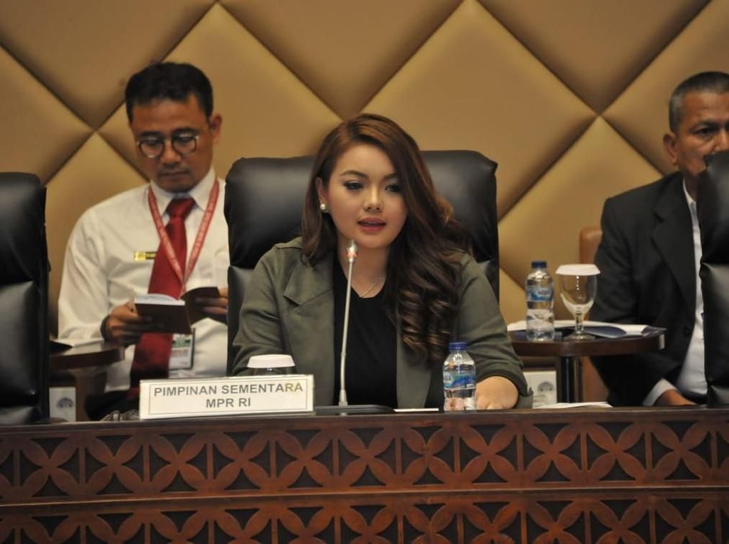 Rapat Konsultasi Sepakati Rancangan Jadwal Sidang Paripurna MPR Rapat Konsultasi Sepakati Rancangan Jadwal Sidang Paripurna MPR