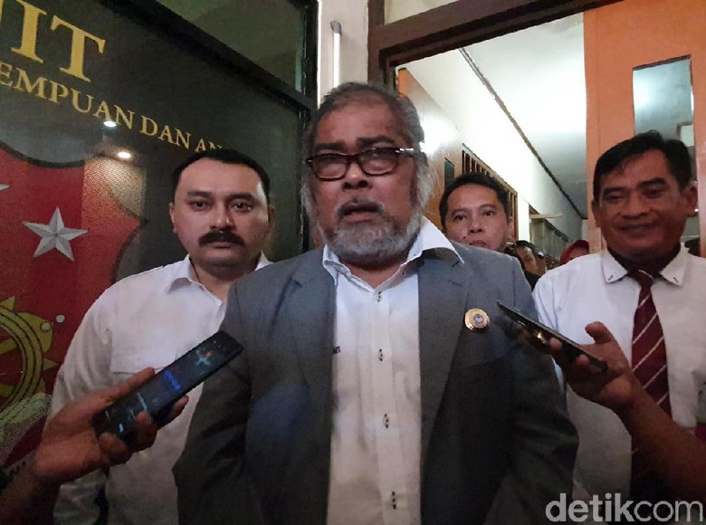Ibu Sukabumi Bunuh Anak Angkat, Komnas PA: Mirip Kasus Engeline Bali Ibu Sukabumi Bunuh Anak Angkat, Komnas PA: Mirip Kasus Engeline Bali