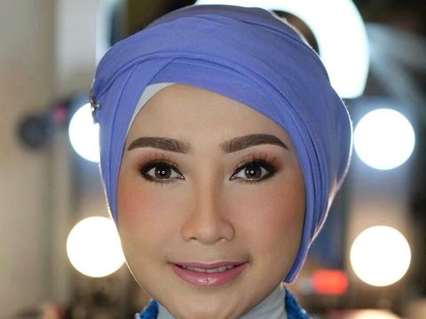{Minggu} 5 Artis Indonesia Nikah Kilat, Ada yang Cuma 4 Bulan