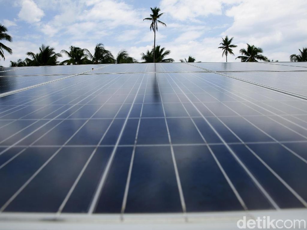 Kondisi PLTS di Miangas yang Terbengkalai Kondisi PLTS di Miangas yang Terbengkalai