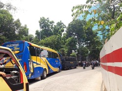 Antisipasi Demo Lebih Awal, Polisi Berjaga Sejak Ujung Jl Tendean