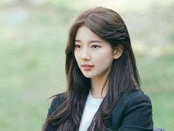 Suzy Bikin Heboh, Pamer Foto Pakai Hijab di Instagram