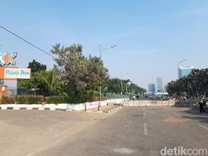 Jelang Pelantikan Anggota DPR, Jalan Depan Kompleks Parlemen Ditutup