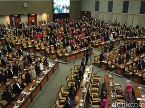 Pendapatannya Bikin Takjub, Ini Ongkos Modal untuk Jadi Anggota DPR Pendapatannya Bikin Takjub, Ini Ongkos Modal untuk Jadi Anggota DPR