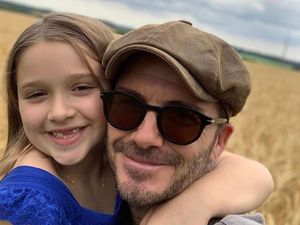 Harper Beckham, Putri David dan Victoria Bekcham Ternyata Jago Masak Harper Beckham, Putri David dan Victoria Bekcham Ternyata Jago Masak