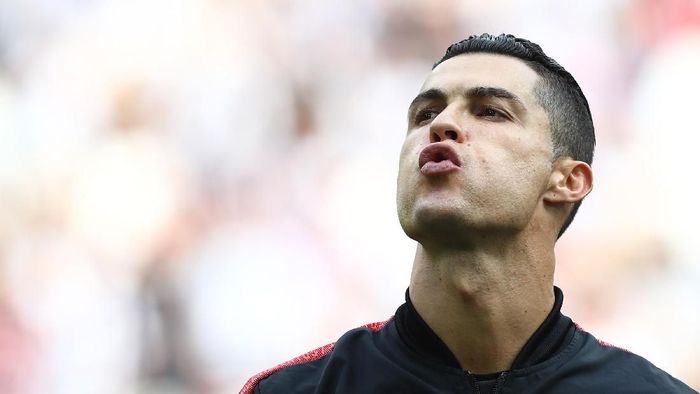 Pendapatan Cristiano Ronaldo lebih tinggi dari Instagram daripada gajinya di Juventus. (Foto: Marco Luzzani/Getty Images)