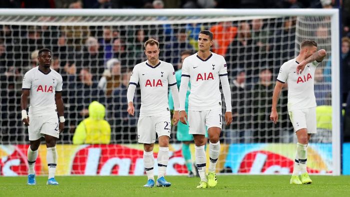 Tottenham Hotspur terseok-seok di awal musim ini. (Foto: Catherine Ivill / Getty Images)