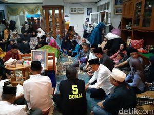 Nurdin Abdullah Kenang Eks Gubernur Sulsel ZB Palaguna: Beliau Negarawan Nurdin Abdullah Kenang Eks Gubernur Sulsel ZB Palaguna: Beliau Negarawan